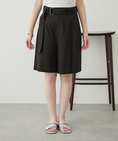 WILLOW（ウィロー）の「【willow】リネン混ベルト付きハーフパンツ（その他パンツ・レディース・ベージュ/ブラック・ONE SIZE）」の9枚目の写真