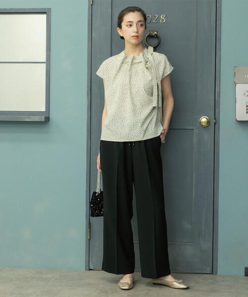 OPAQUE.CLIP（オペークドットクリップ）の「ラッピングボウタイドットブラウス【洗濯機洗い可】（シャツ/ブラウス・レディース・アイボリー系/ブラック系/キャメル・36/38/40/42）」の10枚目の写真