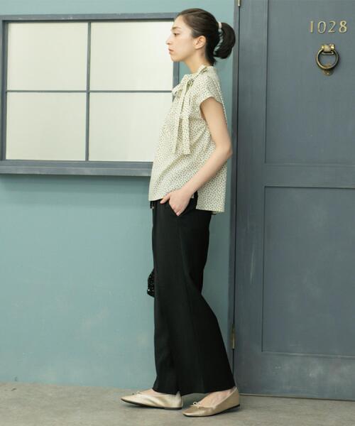 OPAQUE.CLIP（オペークドットクリップ）の「ラッピングボウタイドットブラウス【洗濯機洗い可】（シャツ/ブラウス・レディース・アイボリー系/ブラック系/キャメル・36/38/40/42）」の11枚目の写真