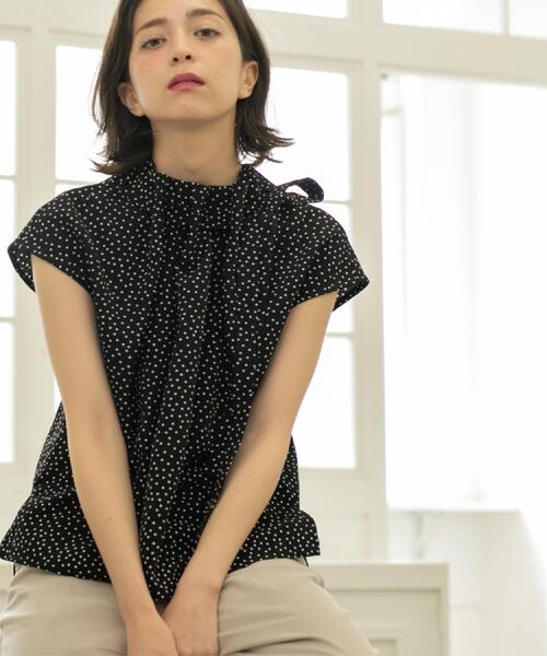 OPAQUE.CLIP（オペークドットクリップ）の「ラッピングボウタイドットブラウス【洗濯機洗い可】（シャツ/ブラウス・レディース・アイボリー系/ブラック系/キャメル・36/38/40/42）」の13枚目の写真