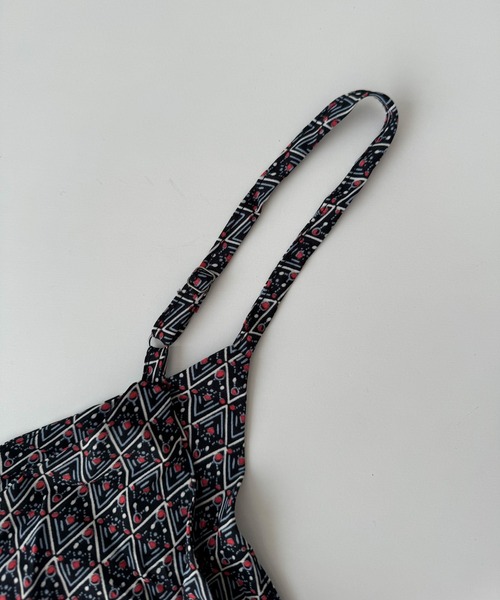 CANAL JEAN（キャナルジーン）の「El mar　柄ティアードキャミワンピース（ワンピース・レディース・ブラック・ONE SIZE）」の12枚目の写真