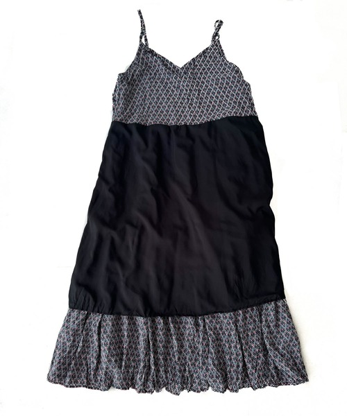 CANAL JEAN（キャナルジーン）の「El mar　柄ティアードキャミワンピース（ワンピース・レディース・ブラック・ONE SIZE）」の14枚目の写真