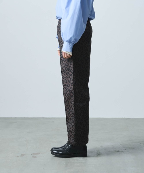 kha:ki（カーキ）の「「KHA:KI / カーキ」LEOPARD WIDE EASY PT（その他パンツ・レディース・ベージュ/ブラウン・1/2）」の9枚目の写真
