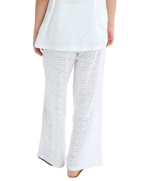BILLABONG(ビラボン)の「BILLABONG レディース 【CRYSTAL TIDES】 EYELET CRUSH ELST PNT ロングパンツ 【2025年夏モデル】/ビラボンウエストゴムレースロングパンツ(その他パンツ・レディース・ホワイト・SMALL)」の6枚目の写真
