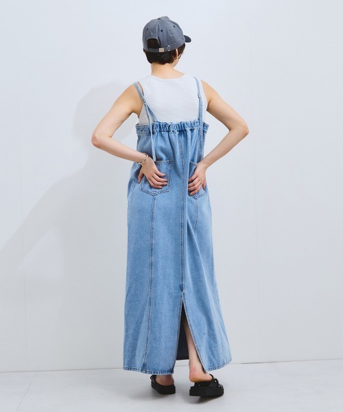 VICKY（ビッキー）の「カップ付きラメボーダータンクトップ≪手洗い可能≫（タンクトップ・レディース・オフホワイト/ブラック/ベージュ・M）」の21枚目の写真