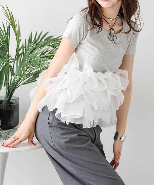 AMELY（エミリー）の「ボリュームフリルトップス（その他トップス・レディース・オートミール/ホワイト/ブラック×ホワイト/ブラック・フリー）」の14枚目の写真