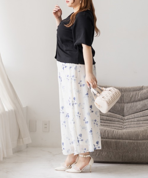 CLETTE(クレット)の「ギャザーデザインVネックカットソー(Tシャツ/カットソー・レディース・ラベンダー/ブラック/アイボリー・3L/4L/LL)」の11枚目の写真