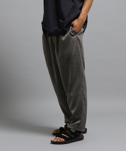 GEORGE'S(ジョージズ)の「ストライプテーパードパンツ(その他パンツ・メンズ・チャコールグレー/ネイビー・MEDIUM/LARGE)」の21枚目の写真