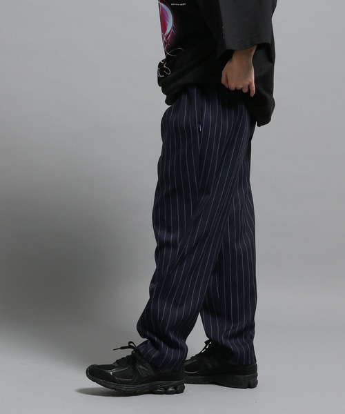GEORGE'S(ジョージズ)の「ストライプテーパードパンツ(その他パンツ・メンズ・チャコールグレー/ネイビー・MEDIUM/LARGE)」の13枚目の写真
