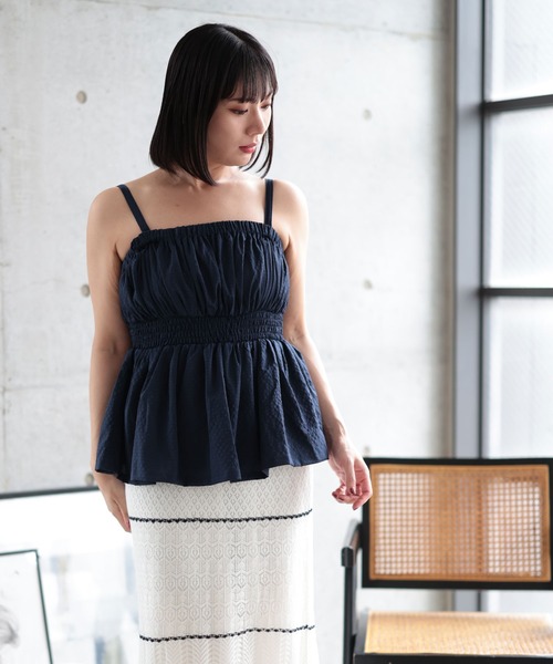 Ruwan yu(ルワンユー)の「3WAYシャーリングペプラムトップス【大きいサイズ対応】(シャツ/ブラウス・レディース・ネイビー・4L/3L/LL/L)」の13枚目の写真