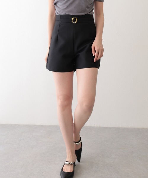 Lace Ladies(レースレディース)の「ベルト風 バックル ハイウエスト ショート パンツ(その他パンツ・レディース・アイボリー/ブラック・L/XL/M/S)」の6枚目の写真