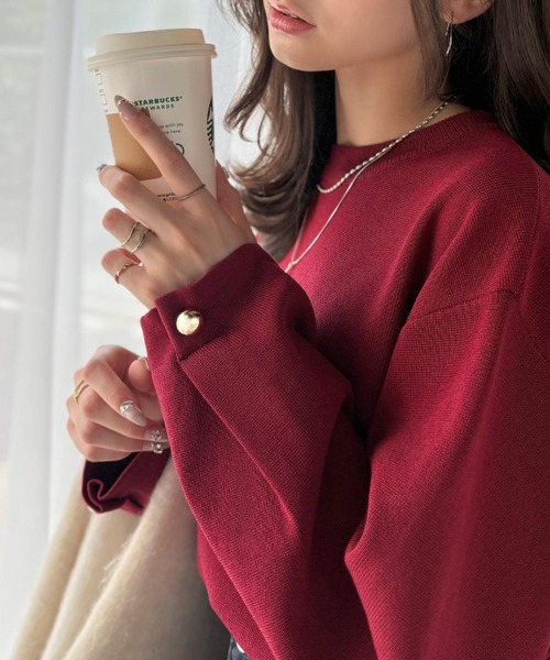 classicalelf（クラシカルエルフ）の「ゆったりなのに上品でキチンと見え。ミラノリブ袖先ゴールドボタンプルオーバー（ニット/セーター・レディース・ネイビー/ホワイト系その他/ブラウン/レッド/ブラック/アイボリー/ブラック系その他・LARGE/MEDIUM/SMALL/X-LARGE）」の7枚目の写真