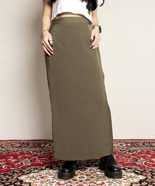 Subciety(サブサエティ)の「Back slit tight skirt(スカート・レディース・ブラック/ピンクベージュ/カーキ・マルチサイズ)」の2枚目の写真