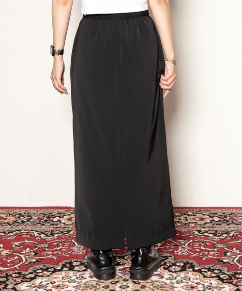 Subciety(サブサエティ)の「Back slit tight skirt(スカート・レディース・ブラック/ピンクベージュ/カーキ・マルチサイズ)」の16枚目の写真