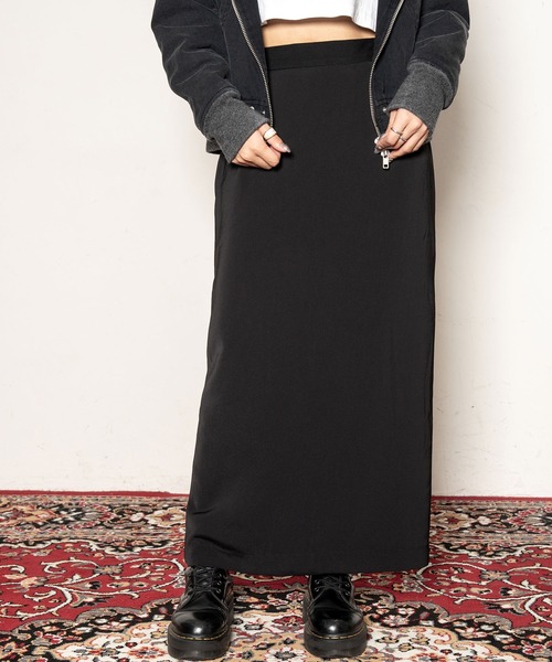 Subciety(サブサエティ)の「Back slit tight skirt(スカート・レディース・ブラック/ピンクベージュ/カーキ・マルチサイズ)」の13枚目の写真