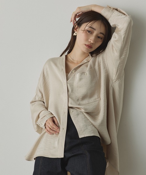 hunch（ハンチ）の「マットサテン バンドカラー オーバーシャツ（シャツ/ブラウス・レディース・ブラウン/チャコール/ベージュ・FREE）」の11枚目の写真