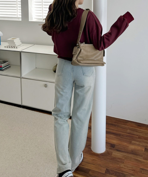 Ada.（エイダ）の「立体イニシャルロゴ スウェットプルオーバー（スウェット・レディース・ボルドー/オートミール/ブラック・FREE）」の4枚目の写真