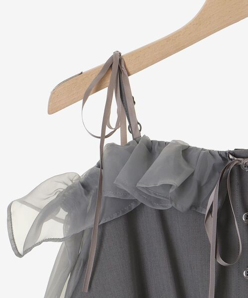 MAJESTIC LEGON(マジェスティックレゴン)の「袖異素材ミニワンピース(ワンピース・レディース・グレー/アイボリー/ブラック・MEDIUM)」の11枚目の写真