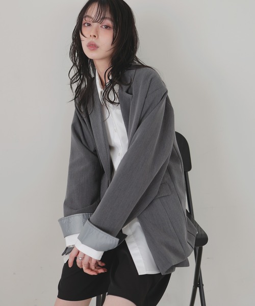 レイヤードデザインテーラードジャケット（テーラードジャケット