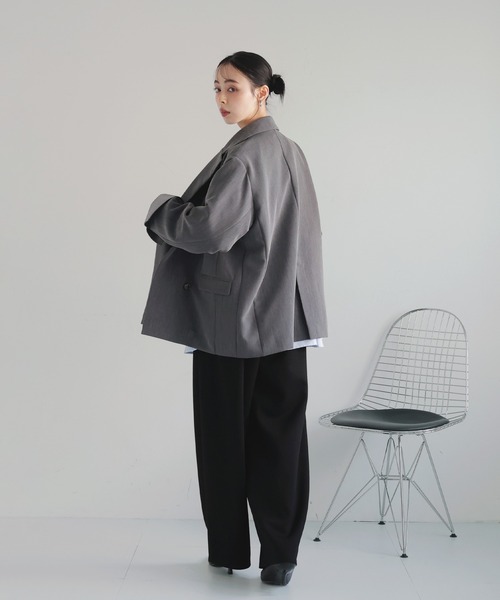 LIAN（リアン）の「レイヤードデザインテーラードジャケット（テーラードジャケット・レディース・チャコールグレー/ブラック/グレイッシュベージュ/モカ/ブラウン・FREE）」の17枚目の写真