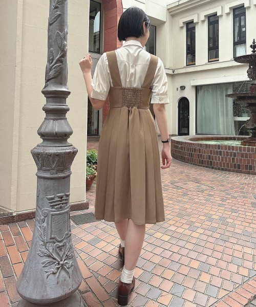 F i.n.t（フィント）の「【セットアップ対応】ゴールド釦プリーツジャンパースカート/fint フィント（ジャンパースカート・レディース・ブルーグリーン/モカ・FREE）」の14枚目の写真