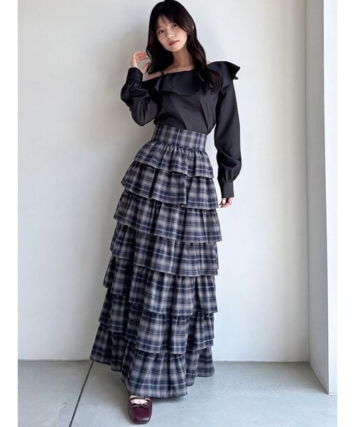 RESEXXY(リゼクシー)の「アシンメトリーラッフルブラウス(シャツ/ブラウス・レディース・ラベンダー/ブラック/ホワイト・FREE)」の8枚目の写真