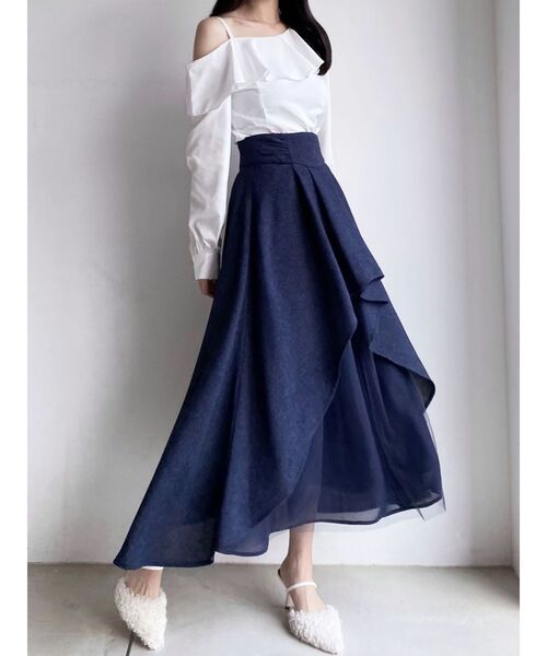 RESEXXY(リゼクシー)の「アシンメトリーラッフルブラウス(シャツ/ブラウス・レディース・ラベンダー/ブラック/ホワイト・FREE)」の16枚目の写真