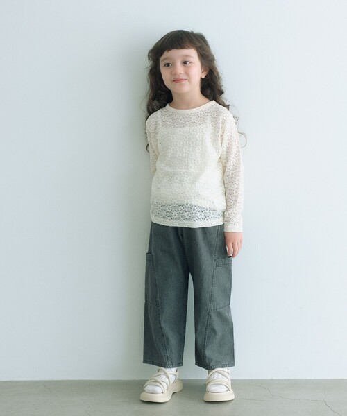 green label relaxing（グリーンレーベルリラクシング）の「花柄 ジャガードトップス / キッズ  100㎝-160㎝（Tシャツ/カットソー・キッズ・オフホワイト/ライトブルー/ブラック・120cm/150cm/110cm/160cm/130cm/140cm/100cm）」の4枚目の写真