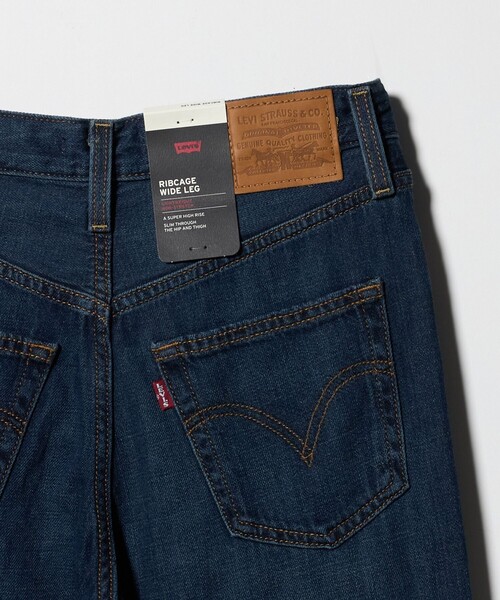 Levi's(リーバイス)の「【国内EXCLUSIVE】<Levi's>RIBCAGE ワイドデニムパンツ(デニムパンツ・レディース・ロイヤルブルー・27/26/25)」の11枚目の写真