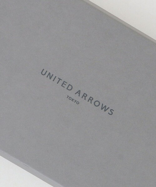 UNITED ARROWS(ユナイテッドアローズ)の「ラインストーン フラットシューズ(パンプス・レディース・ベージュ/ブラック・36h/37/36/38/37h/35/35h)」の19枚目の写真