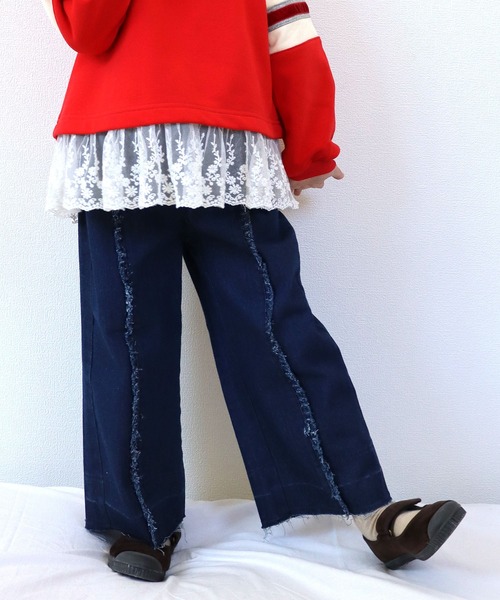 KiCCOLY（キッコリー）の「ﾌﾘﾝｼﾞﾊﾟﾝﾂ（デニムパンツ・キッズ・ネイビー/ブラック・120cm/150cm/140cm/130cm）」の2枚目の写真