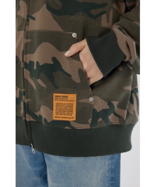 RODEO CROWNS WIDE BOWL（ロデオクラウンズワイドボウル）の「SHARE PATTERN Wジップ パーカー（パーカー・レディース・カモフラージュ・MEDIUM/LARGE）」の11枚目の写真