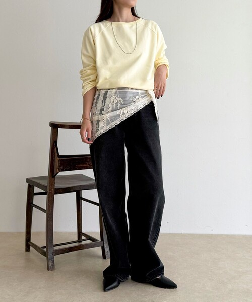 fredy emue（フレディエミュ）の「ミニ裏毛クロップドスウェットプルオーバー（スウェット・レディース・クリーム/ベビーピンク/ネイビー/グレー・38）」の22枚目の写真