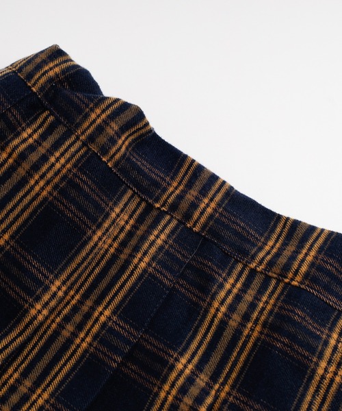 URBAN CHERRY（アーバンチェリー）の「【インナーパンツ付】グレンチェックプリーツスカート（スカート・キッズ・レッド/ブラック/イエロー・140cm/120cm/130cm/110cm/150cm）」の20枚目の写真