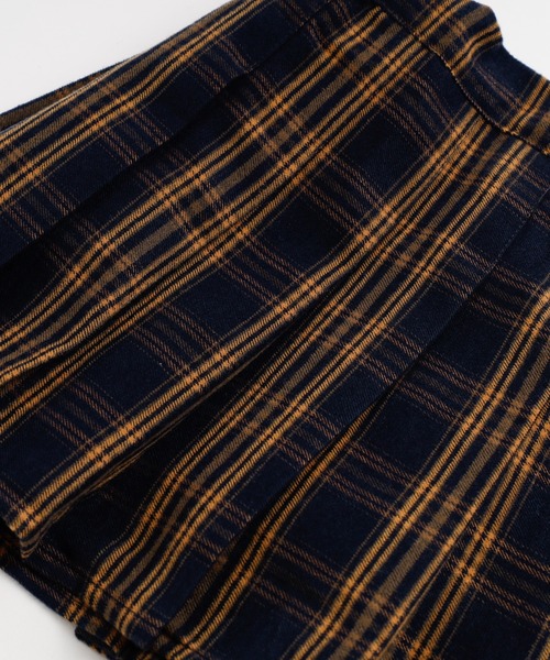 URBAN CHERRY（アーバンチェリー）の「【インナーパンツ付】グレンチェックプリーツスカート（スカート・キッズ・レッド/ブラック/イエロー・140cm/120cm/130cm/110cm/150cm）」の21枚目の写真