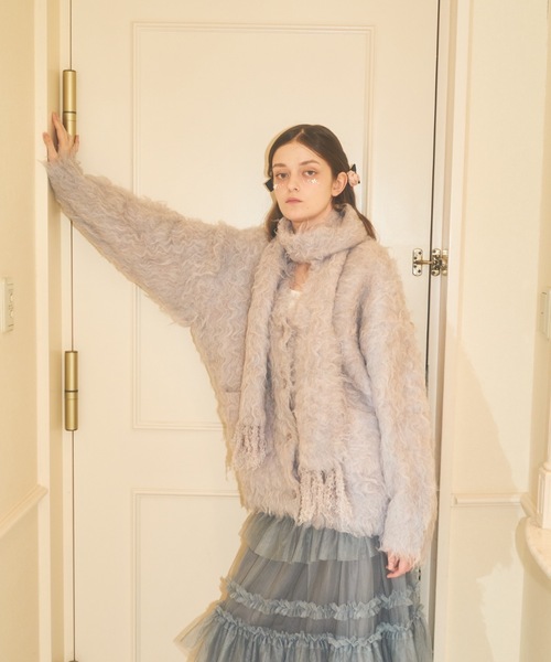 Lovilyn(ラヴィリン)の「マフラー付きシャギーカーディガン(カーディガン/ボレロ・レディース・ホワイト/ライトグレー/ピンク/ボルドー・FREE)」の21枚目の写真