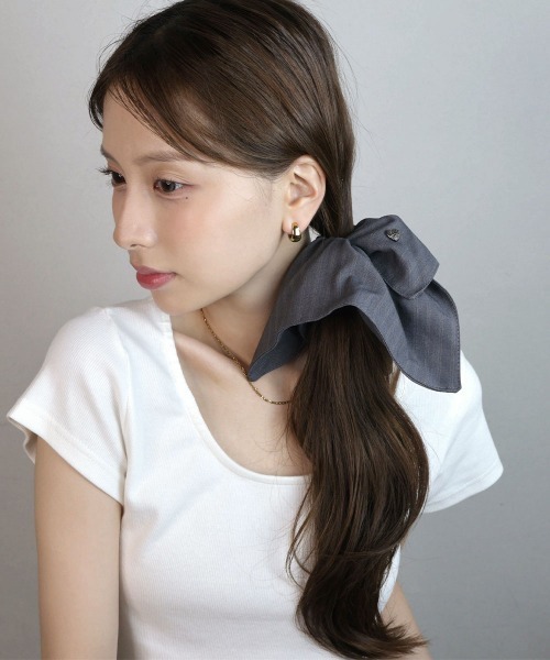 ダークグレー ストライプ シュシュ シュシュ ナチュラル素材のボーダーシュシュ ストライプ ボーダー