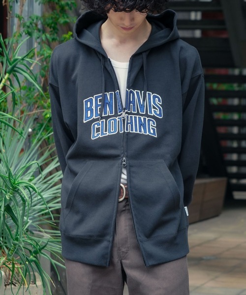 BEN DAVIS(ベンデイビス)の「【BEN DAVIS/ベンデイビス】カレッジロゴ レタードロゴ ダンボールフルジップパーカー フーディー スウェットライク 秋服(パーカー・メンズ・チャコールグレー/ネイビー/ブラック・X-LARGE/MEDIUM/LARGE)」の1枚目の写真