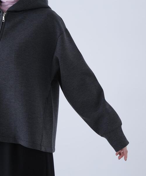 NATURAL BEAUTY BASIC（ナチュラルビューティーベーシック）の「◇テントラインダンボールパーカー（パーカー・レディース・ブラウン/オフホワイト/チャコールグレー・FREE）」の15枚目の写真