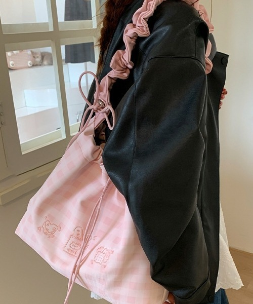 gossip！ロサンゼルス（ゴシップロサンゼルス）の「Y2Kチェック柄大容量ショルダーバッグ（A4収納可）（ショルダーバッグ・レディース・ピンク/ブルー/オフホワイト・FREE）」の5枚目の写真