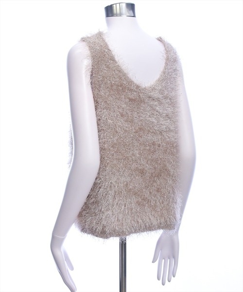 CLEAR BASIC（クリアベーシック）の「シャギーニットベスト[オフィスカジュアル 着回し抜群 大人]≪AW新作≫（ベスト・レディース・ベージュ/ブラック/ブラウン・F）」の9枚目の写真