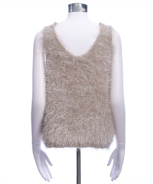 CLEAR BASIC（クリアベーシック）の「シャギーニットベスト[オフィスカジュアル 着回し抜群 大人]≪AW新作≫（ベスト・レディース・ベージュ/ブラック/ブラウン・F）」の10枚目の写真