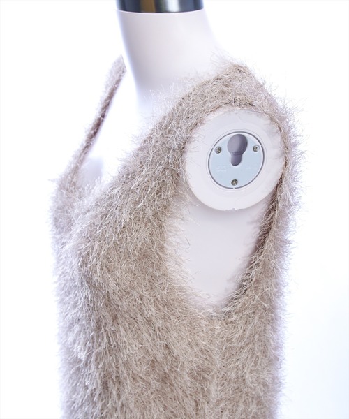 CLEAR BASIC（クリアベーシック）の「シャギーニットベスト[オフィスカジュアル 着回し抜群 大人]≪AW新作≫（ベスト・レディース・ベージュ/ブラック/ブラウン・F）」の12枚目の写真