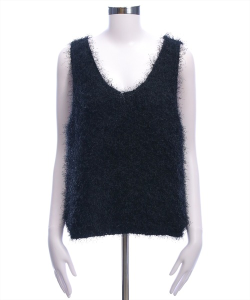 CLEAR BASIC（クリアベーシック）の「シャギーニットベスト[オフィスカジュアル 着回し抜群 大人]≪AW新作≫（ベスト・レディース・ベージュ/ブラック/ブラウン・F）」の17枚目の写真