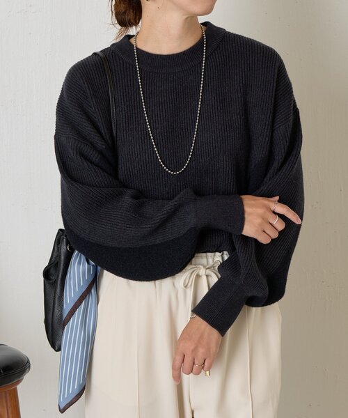 Jena espace merveilleux(ジェナ エスパスメルヴェイユ)の「異素材配色ニット(ニット/セーター・レディース・ベージュ/ブラック/サックスブルー・FREE)」の21枚目の写真