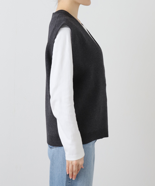 JOURNAL STANDARD relume(ジャーナルスタンダード レリューム)の「コットンカシミヤミックスVベスト(ベスト・レディース・チャコールグレー/ブラウン・FREE)」の3枚目の写真