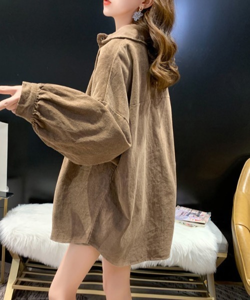 cammie(キャミー)の「コーディロイボリュームスリーブシャツ(シャツ/ブラウス・レディース・ライトブラウン/ブラック/パープル・M/L)」の7枚目の写真