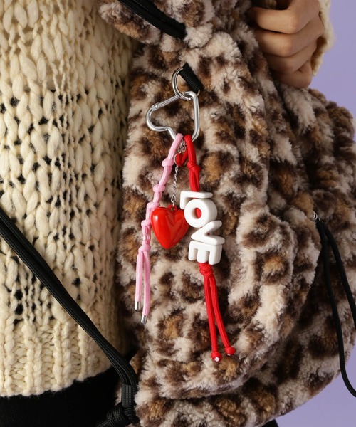 LOVEパラコードチャーム[tiny tiny(ティニーティニー)]（チャーム