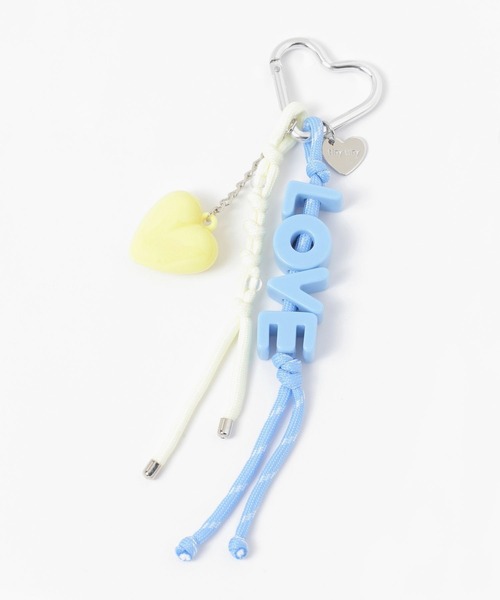 tiny tiny（ティニーティニー）の「LOVEパラコードチャーム[tiny tiny(ティニーティニー)]（チャーム・レディース・レッド/パープル/ブルー・0）」の2枚目の写真