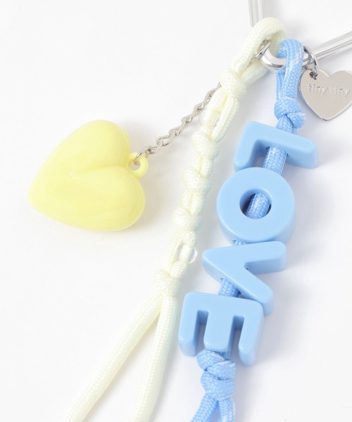 tiny tiny（ティニーティニー）の「LOVEパラコードチャーム[tiny tiny(ティニーティニー)]（チャーム・レディース・レッド/パープル/ブルー・0）」の11枚目の写真